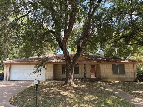 1506 Meadow Lane