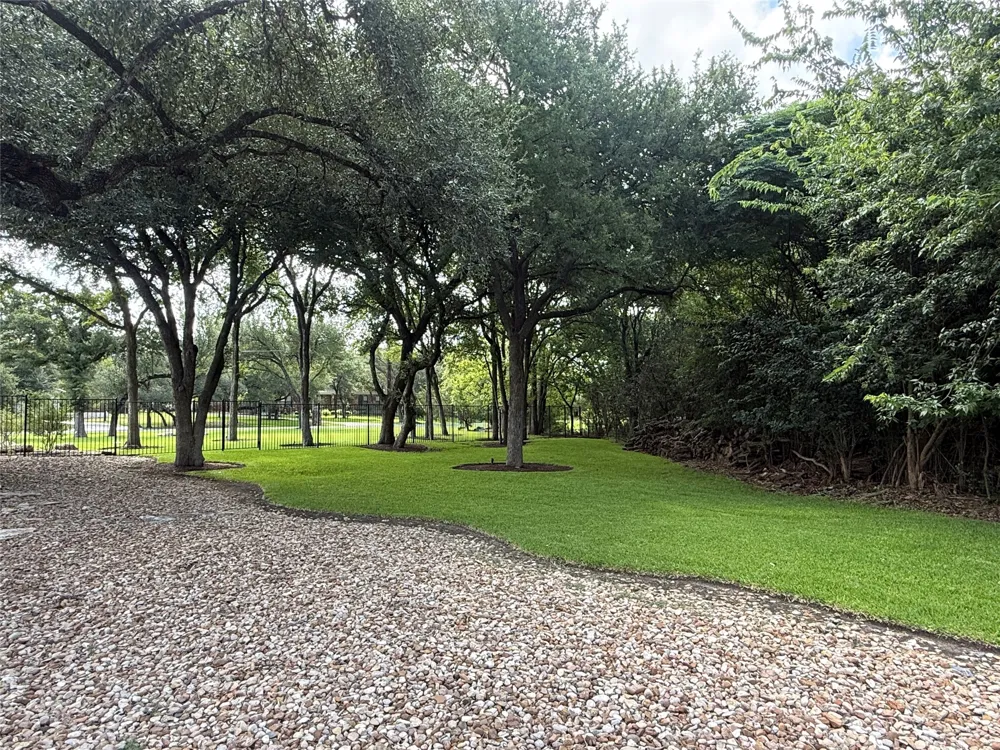 2308 Walsh Drive Round Rock, TX 78681