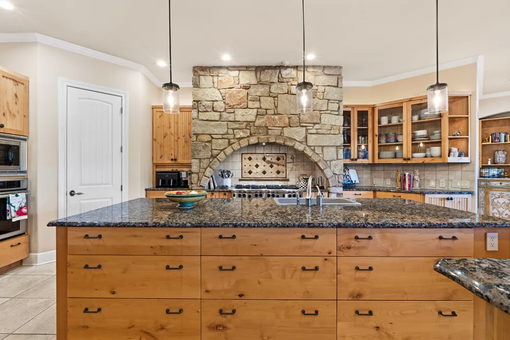 2308 Walsh Drive Round Rock, TX 78681