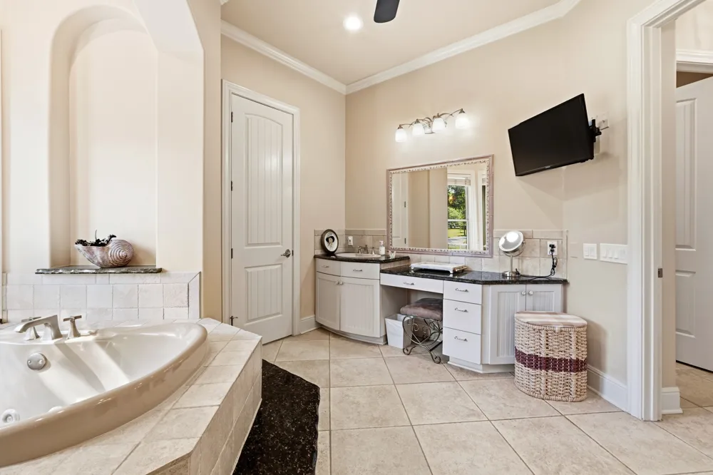 2308 Walsh Drive Round Rock, TX 78681