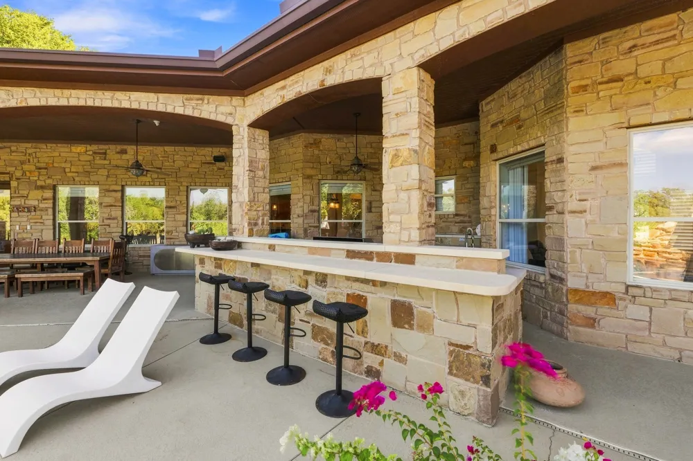2308 Walsh Drive Round Rock, TX 78681