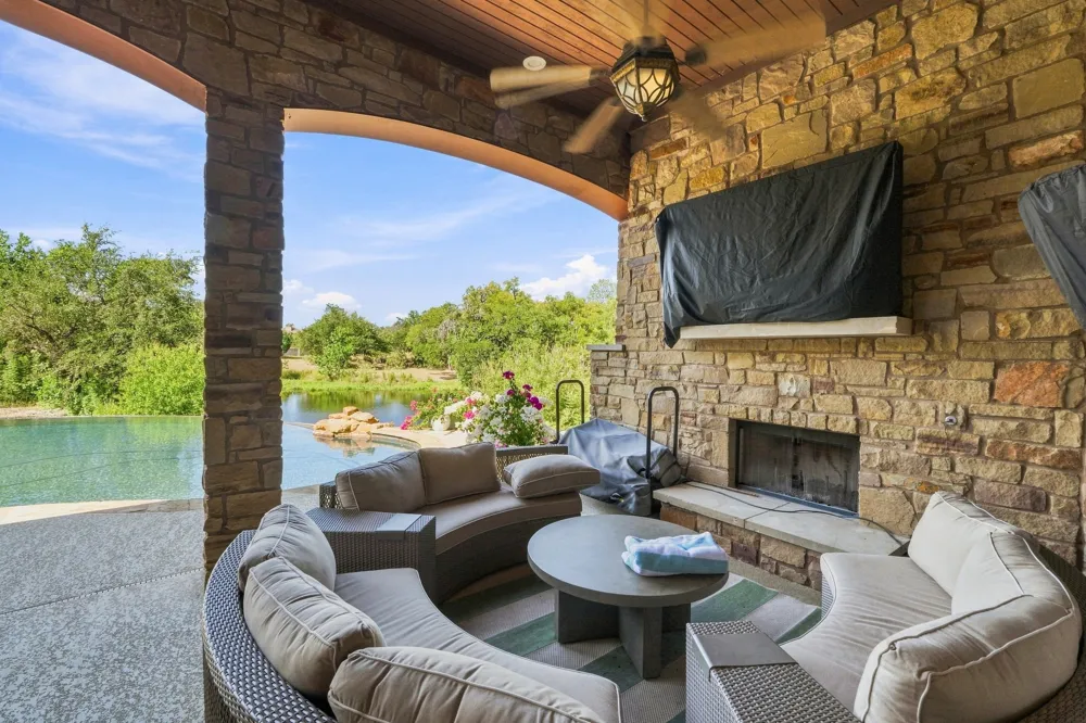 2308 Walsh Drive Round Rock, TX 78681
