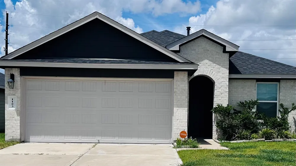 1103 Cattle Chute Court Rosharon, TX 77583