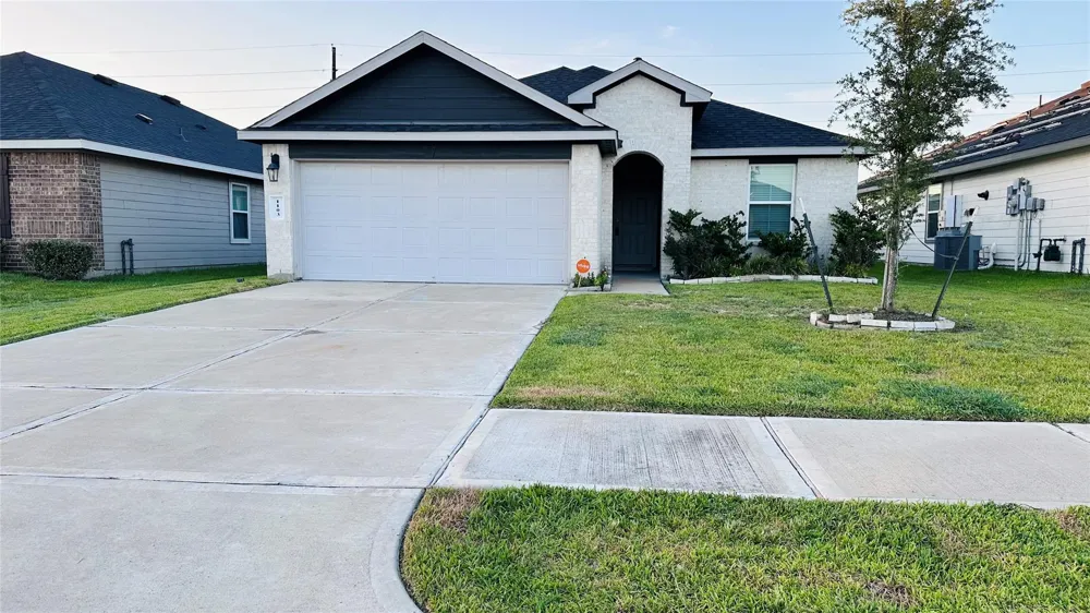 1103 Cattle Chute Court Rosharon, TX 77583