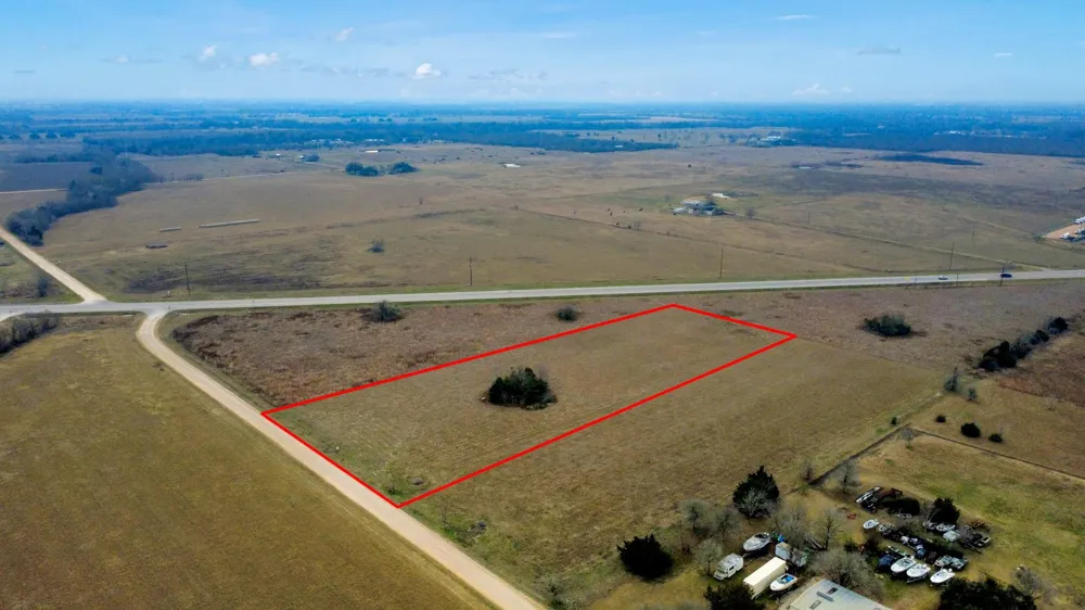 3 Langberg Road Bellville, TX 77474