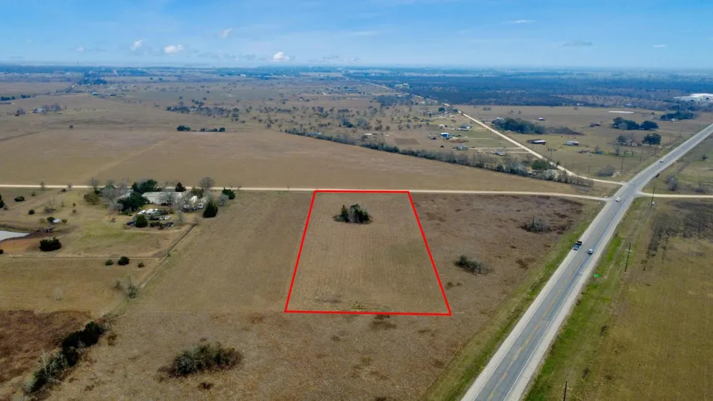 3 Langberg Road Bellville, TX 77474