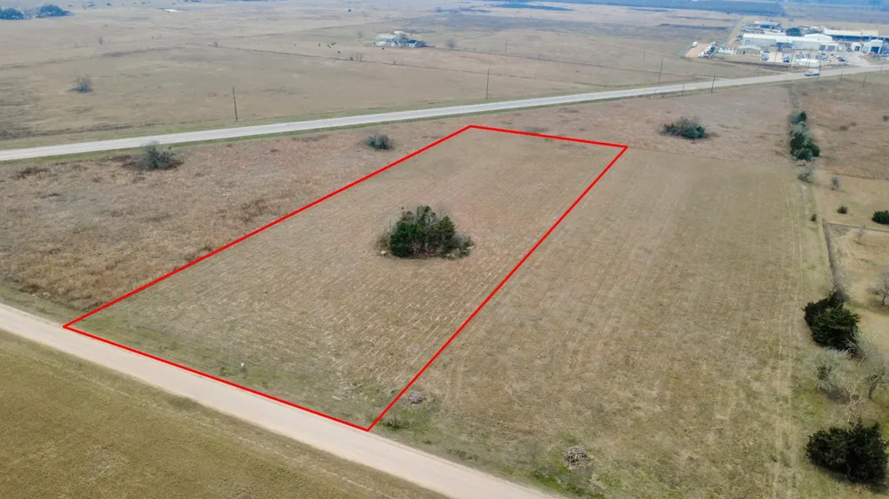 3 Langberg Road Bellville, TX 77474