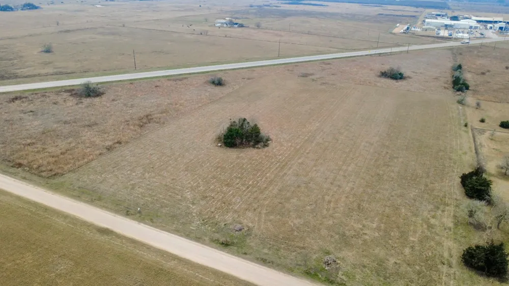 3 Langberg Road Bellville, TX 77474