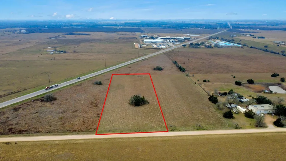 3 Langberg Road Bellville, TX 77474