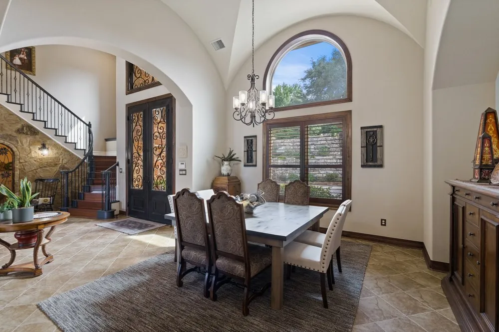17508 Northlake Hills Drive Jonestown, TX 78645