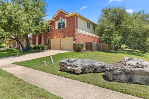 3841 Lagoona Drive
