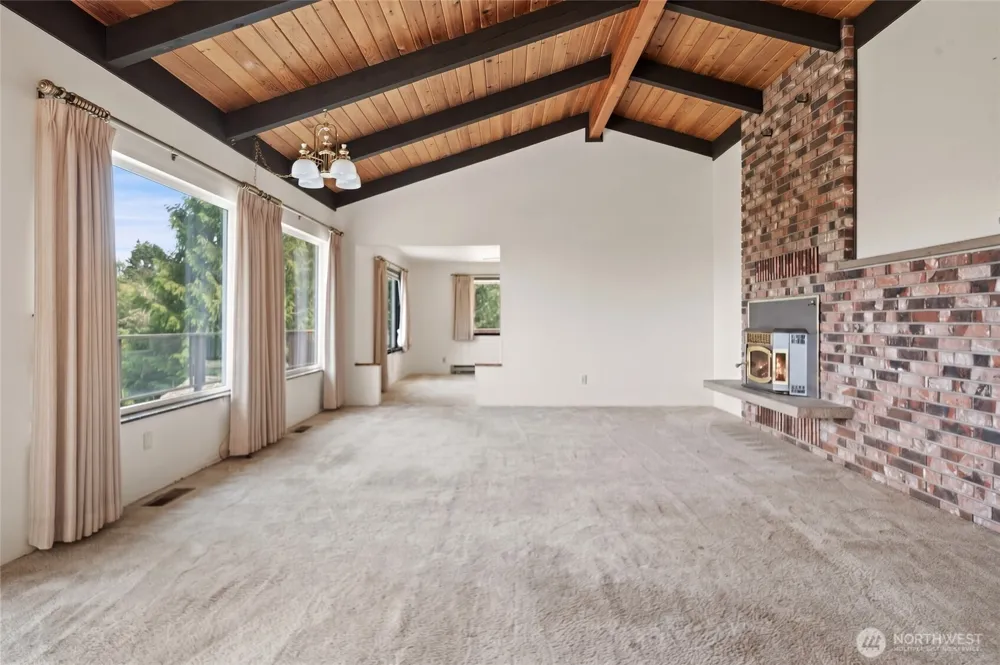 91 Huckleberry Circle Sequim, WA 98382
