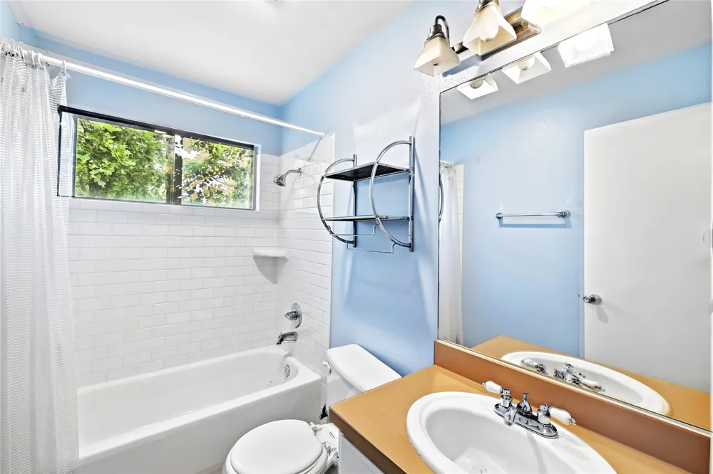 8401 Siskin Cove Austin, TX 78745