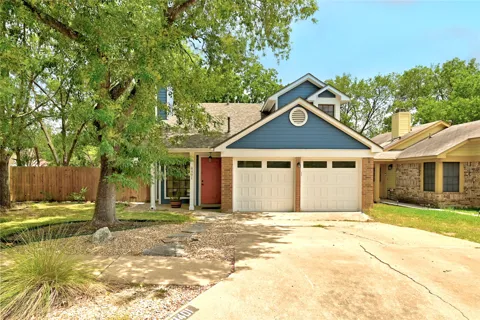 8401 Siskin Cove