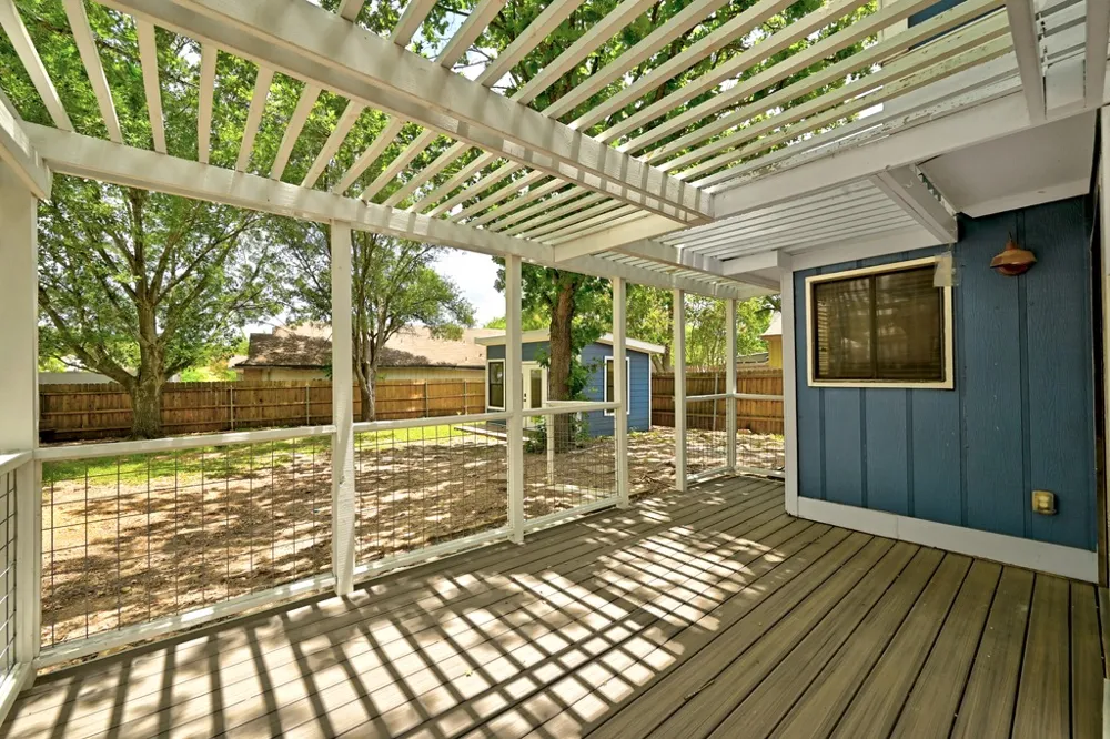 8401 Siskin Cove Austin, TX 78745