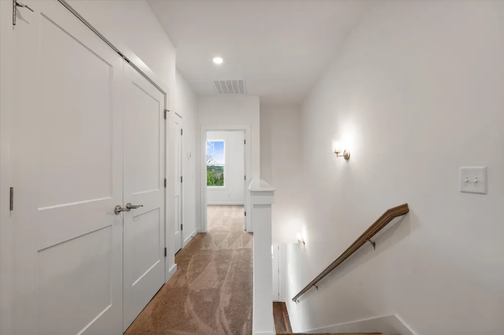 1170 S Dickerson Rd #25 Goodlettsville, TN 37072