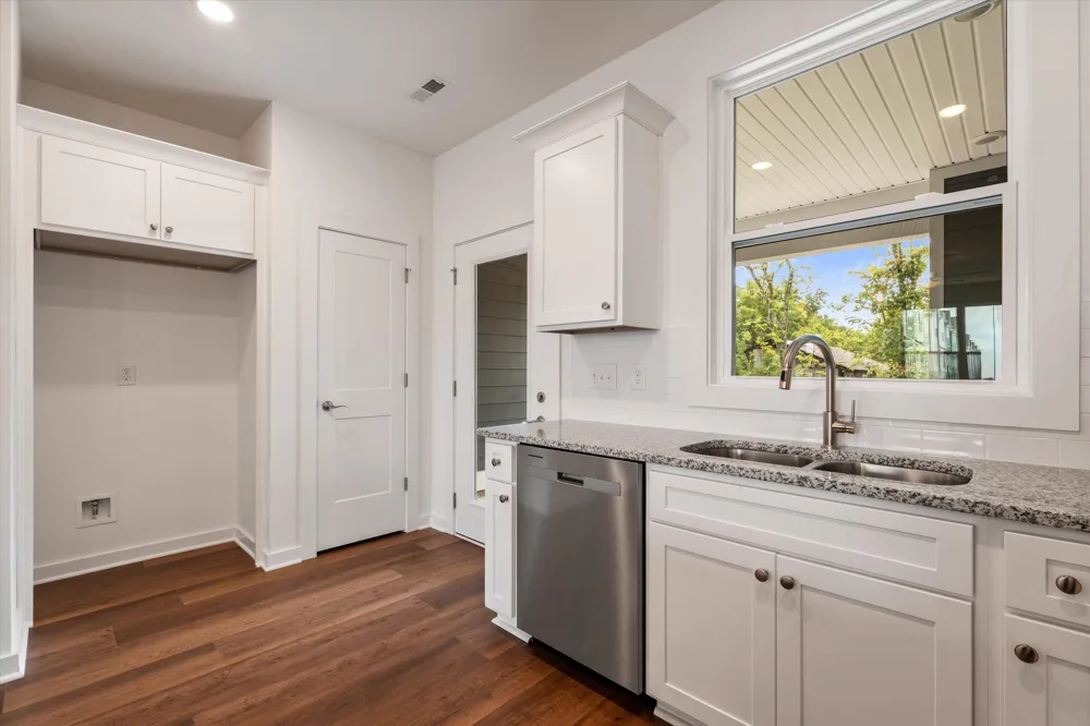 1170 S Dickerson Rd #25 Goodlettsville, TN 37072