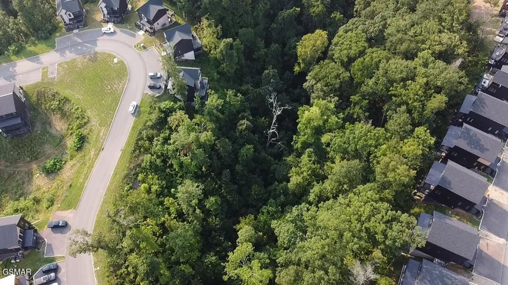145 Reedmont Way Sevierville, TN 37876