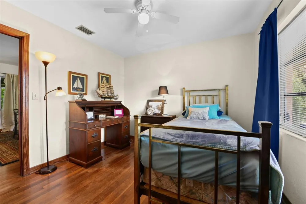 1520 MORAVIA AVENUE Holly Hill, FL 32117