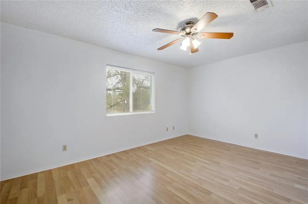 6102 Parkwood Drive #A Austin, TX 78735