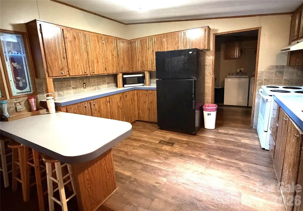 261 Warren Creek Road Candler, NC 28715