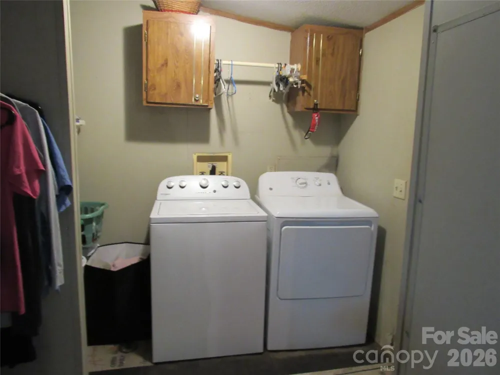 261 Warren Creek Road Candler, NC 28715