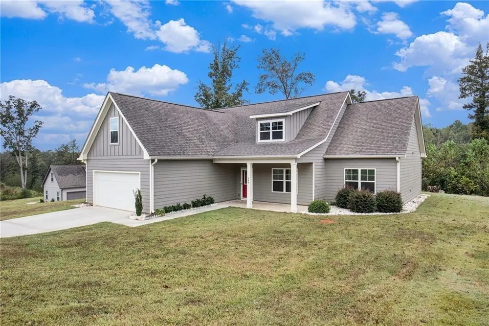 144 Chestnut Trail Commerce, GA 30529