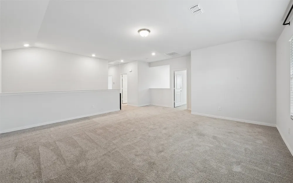 10105 Lakemont Drive Fort Worth, TX 76131