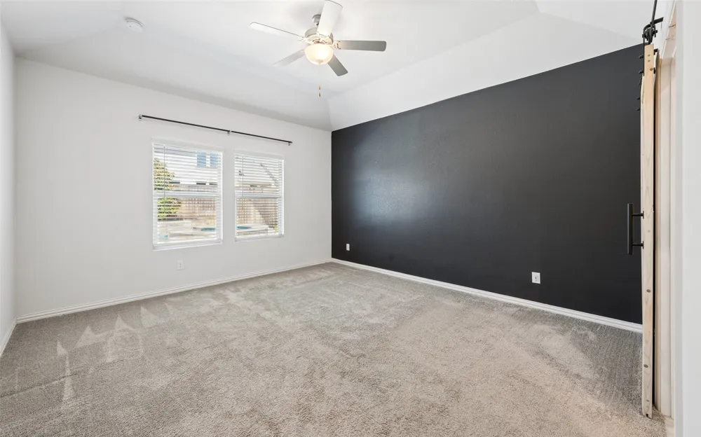 10105 Lakemont Drive Fort Worth, TX 76131
