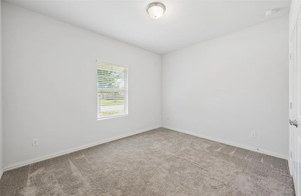 10105 Lakemont Drive Fort Worth, TX 76131