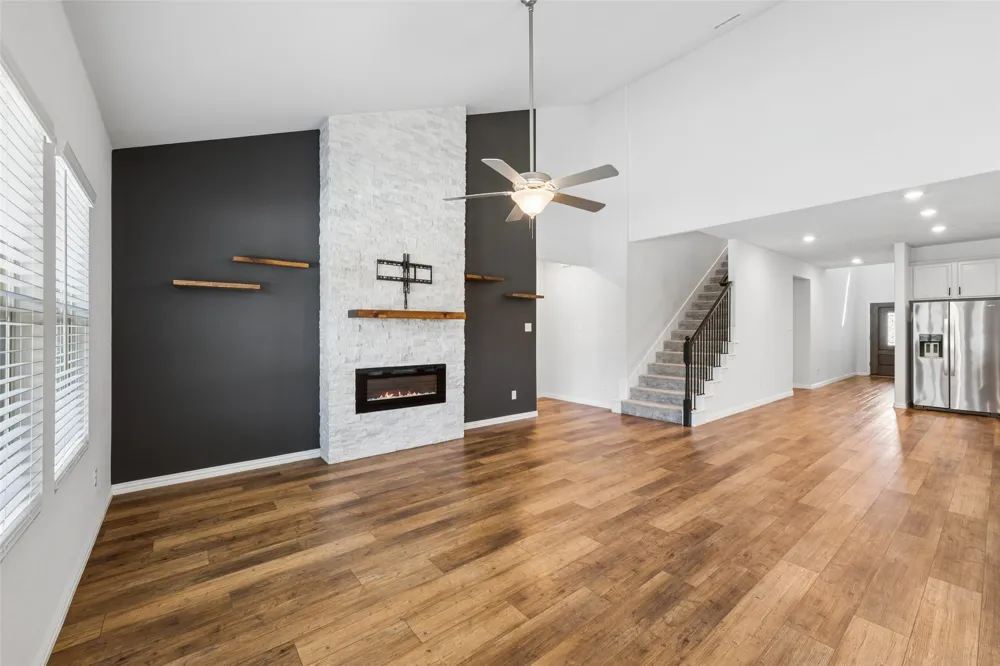 10105 Lakemont Drive Fort Worth, TX 76131