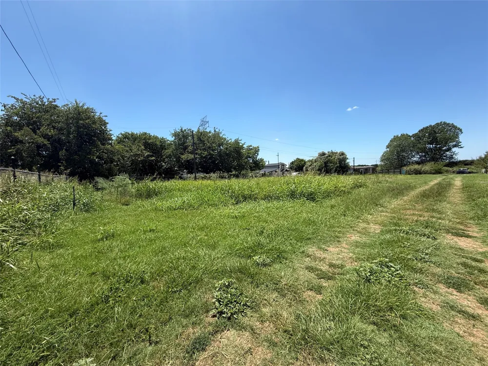 4717 Thomas Acres Road Joshua, TX 76058