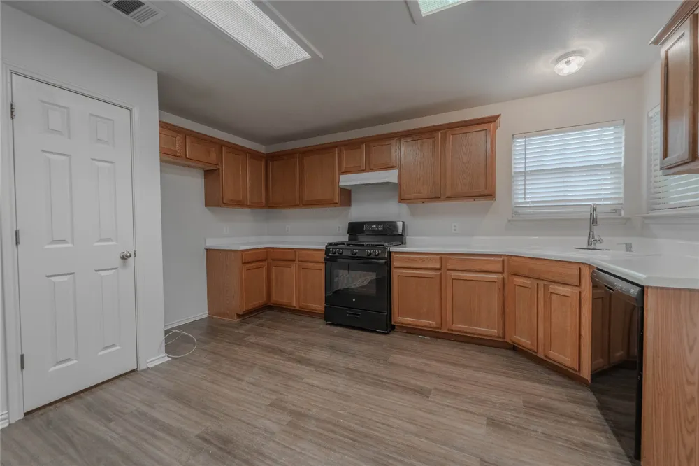 17303 Orwell Lane Round Rock, TX 78664