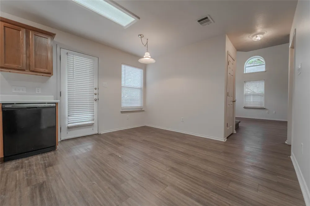 17303 Orwell Lane Round Rock, TX 78664