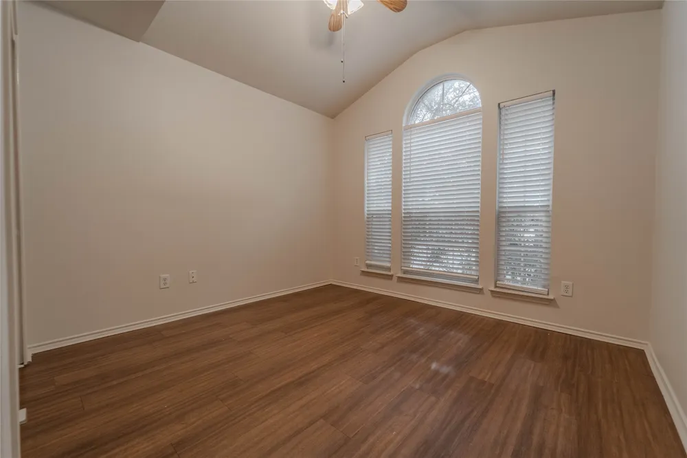 17303 Orwell Lane Round Rock, TX 78664