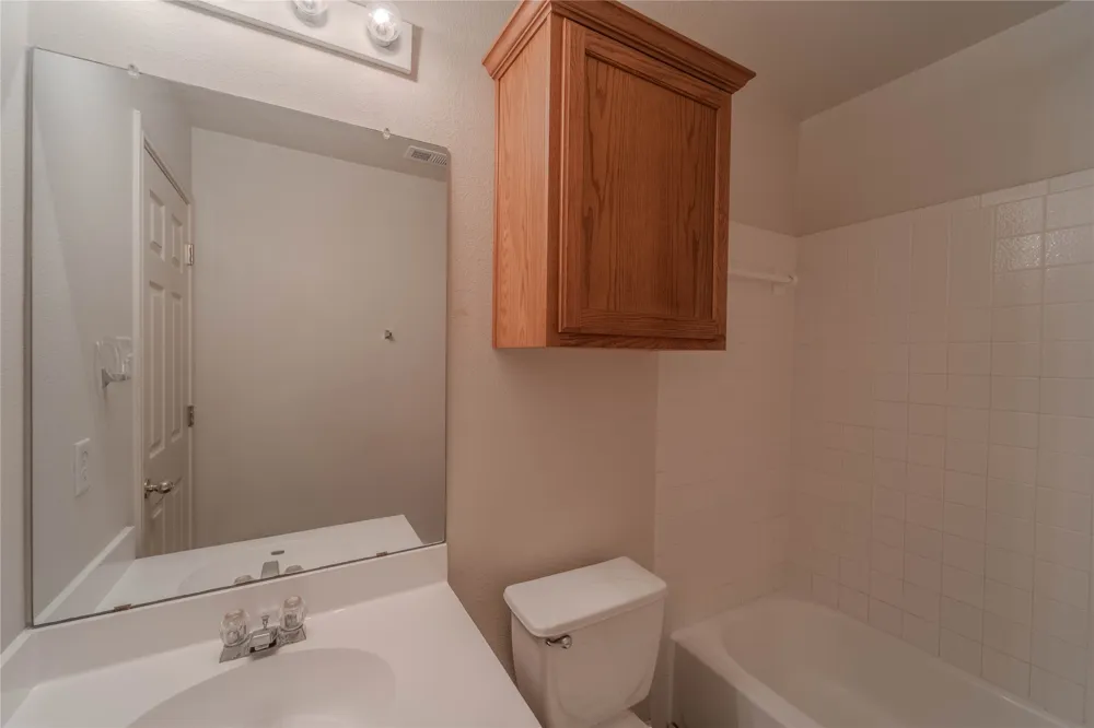 17303 Orwell Lane Round Rock, TX 78664