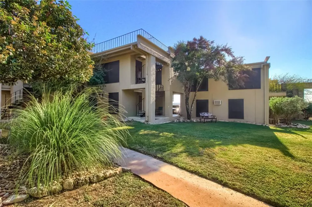 5914 Lago Vista Way #C22 Leander, TX 78645