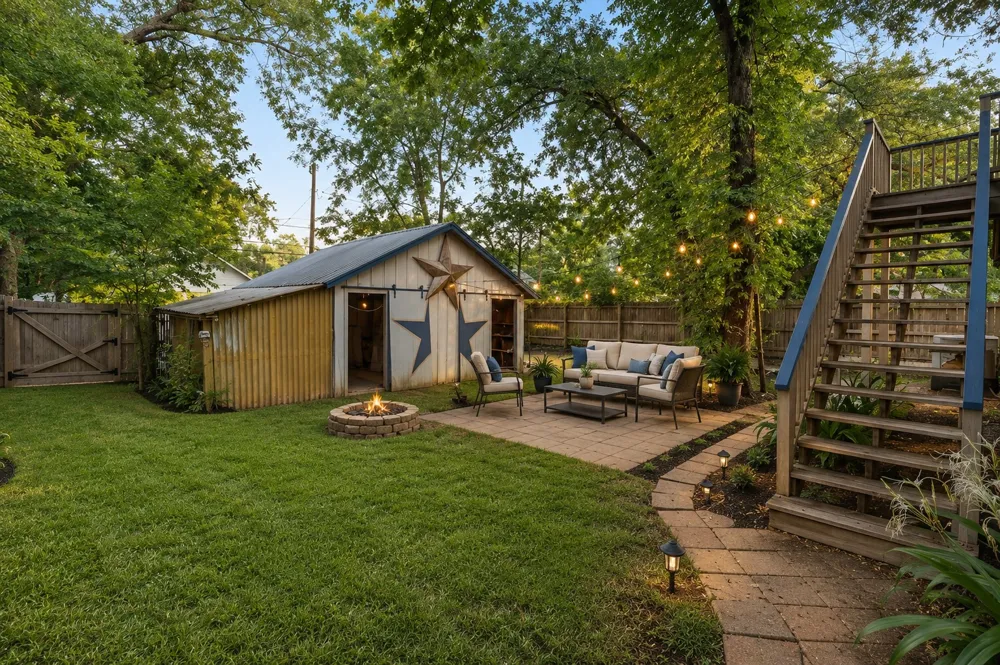 503 Short Street Smithville, TX 78957