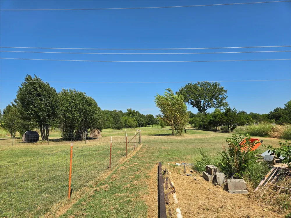 1407 S Cedar Street Bristow, OK 74010