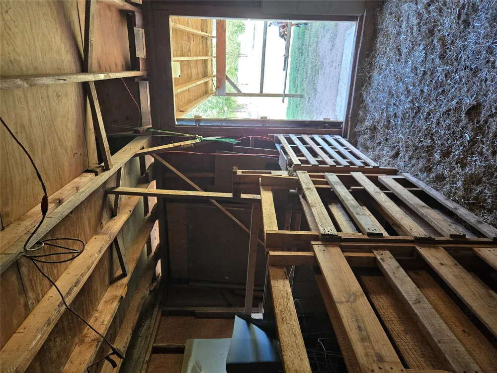 1407 S Cedar Street Bristow, OK 74010