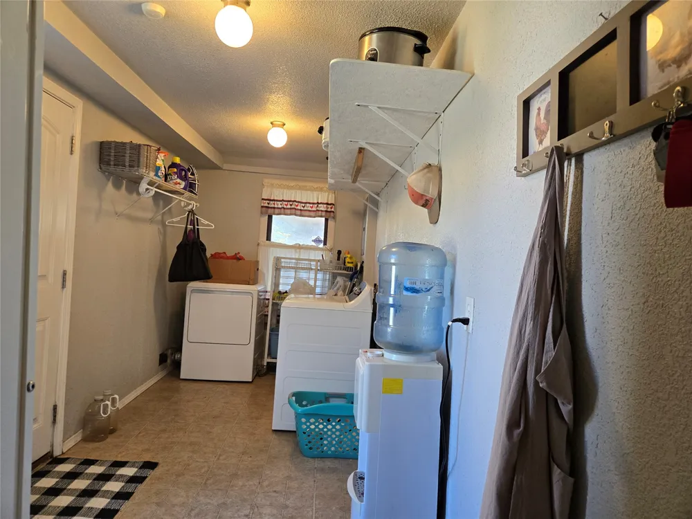1407 S Cedar Street Bristow, OK 74010