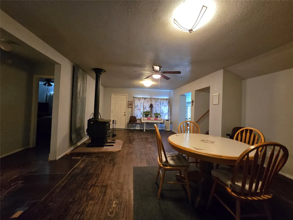 1407 S Cedar Street Bristow, OK 74010