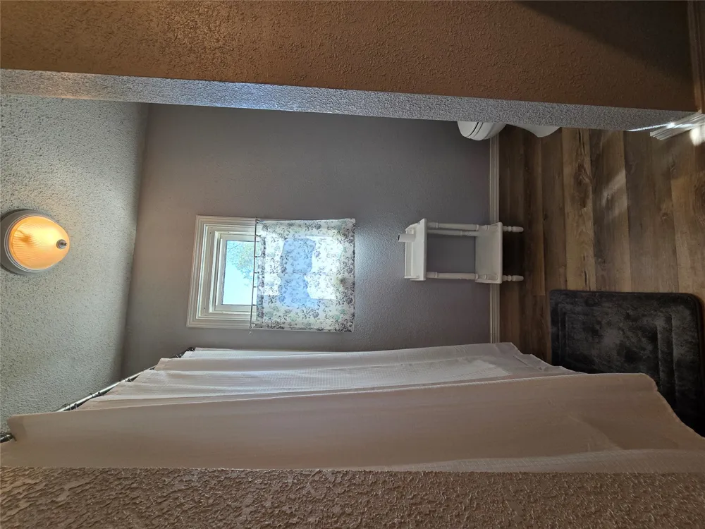 1407 S Cedar Street Bristow, OK 74010