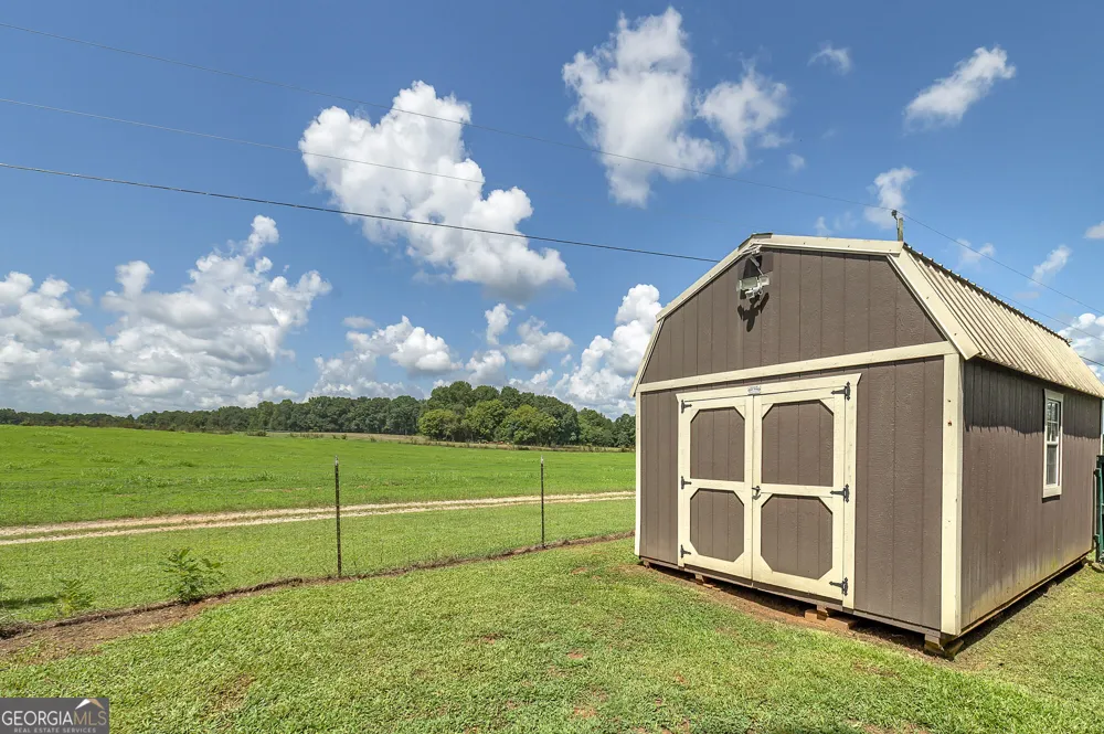 1366 Highway 36 E Milner, GA 30257