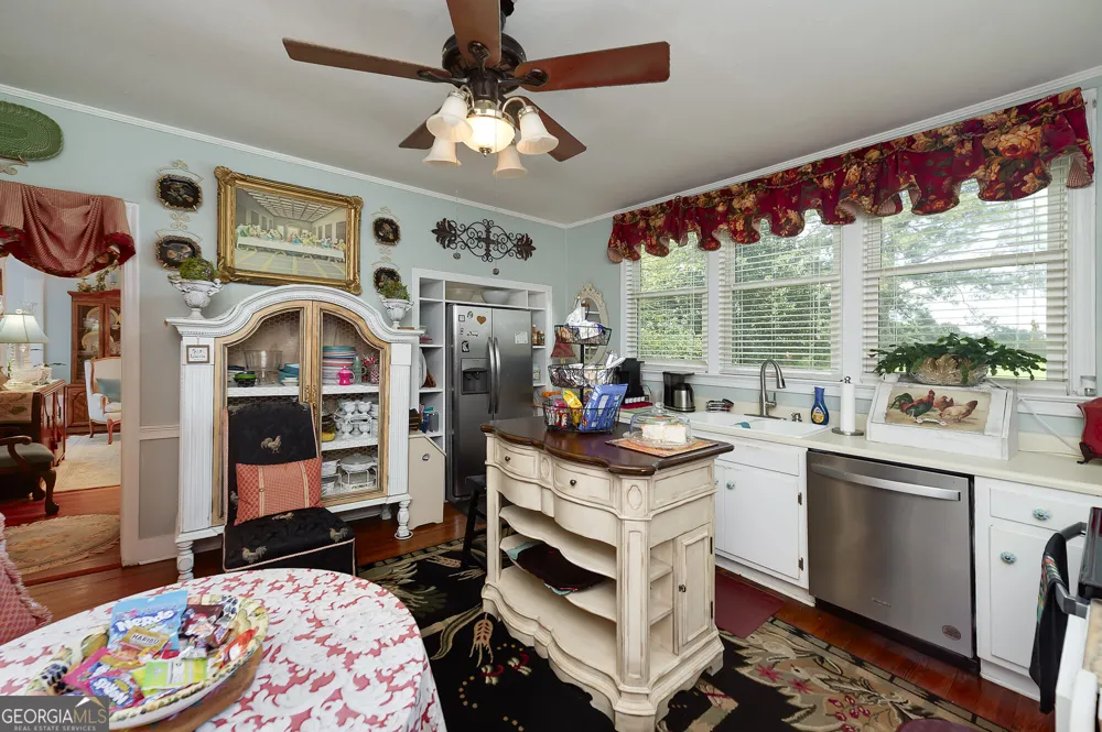 1366 Highway 36 E Milner, GA 30257