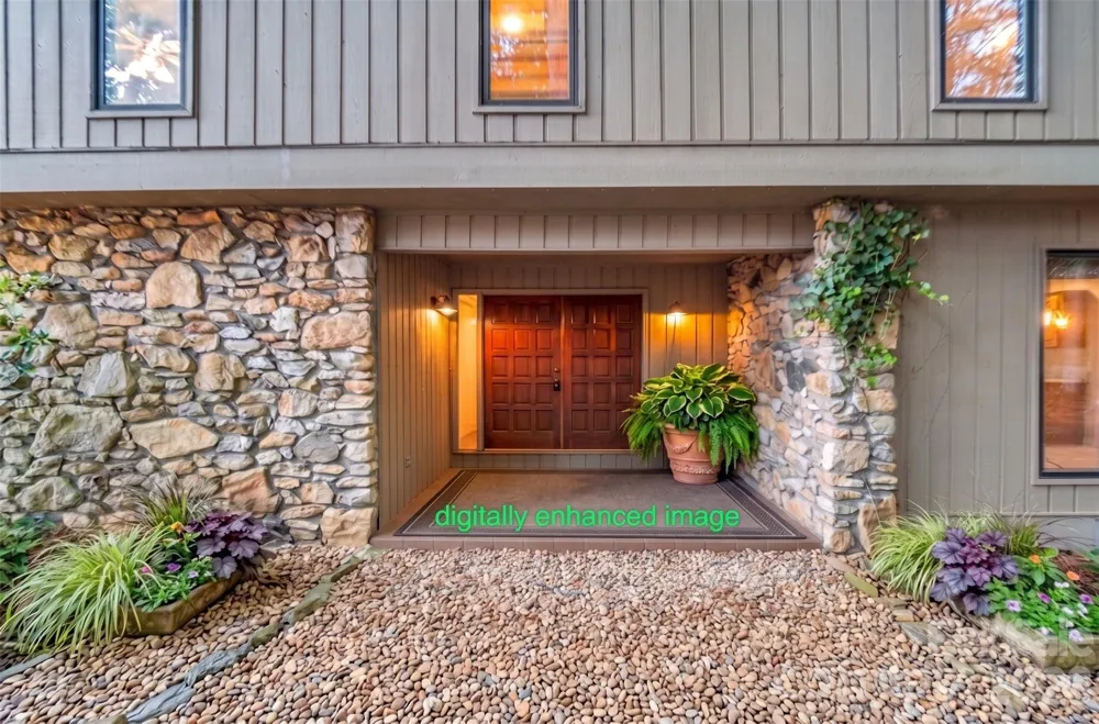 10 Chestnut Ridge Road Mills River, NC 28759