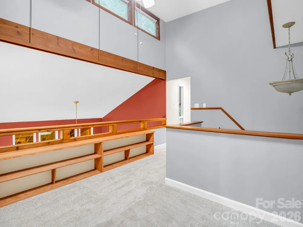 10 Chestnut Ridge Road Mills River, NC 28759