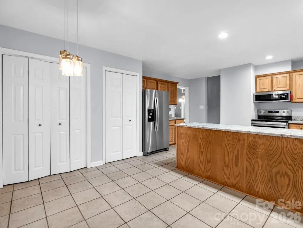 10 Chestnut Ridge Road Mills River, NC 28759