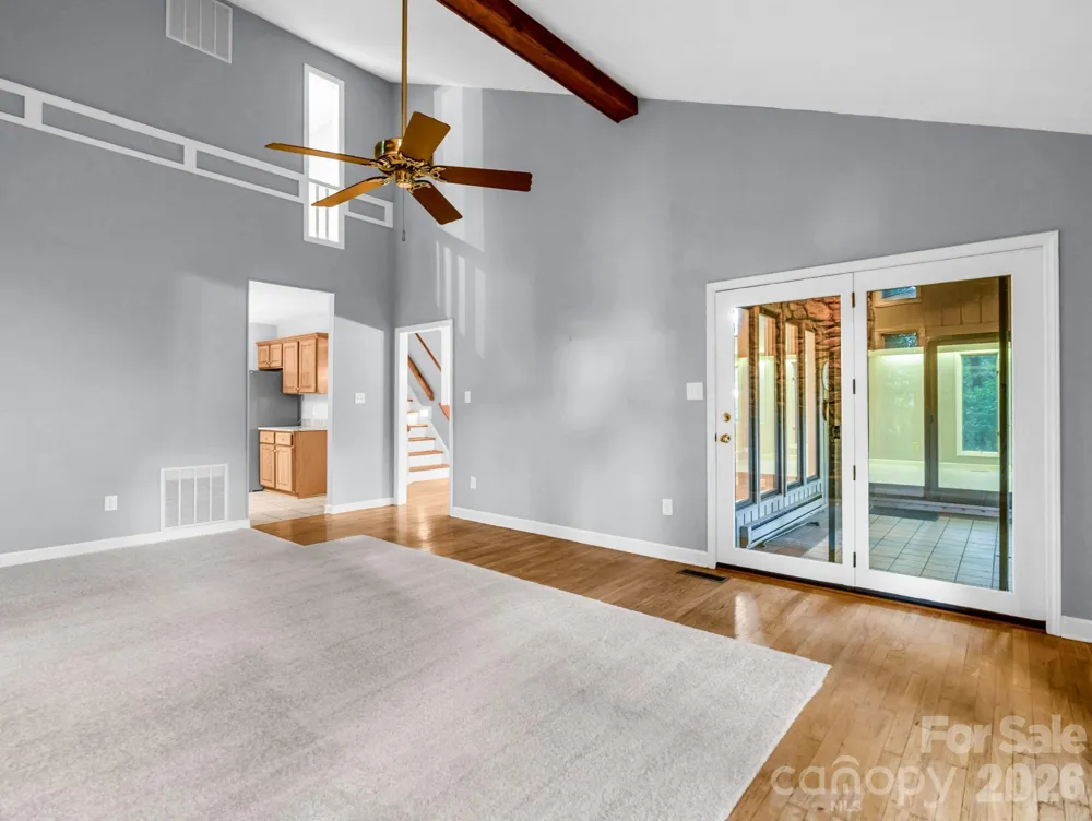 10 Chestnut Ridge Road Mills River, NC 28759