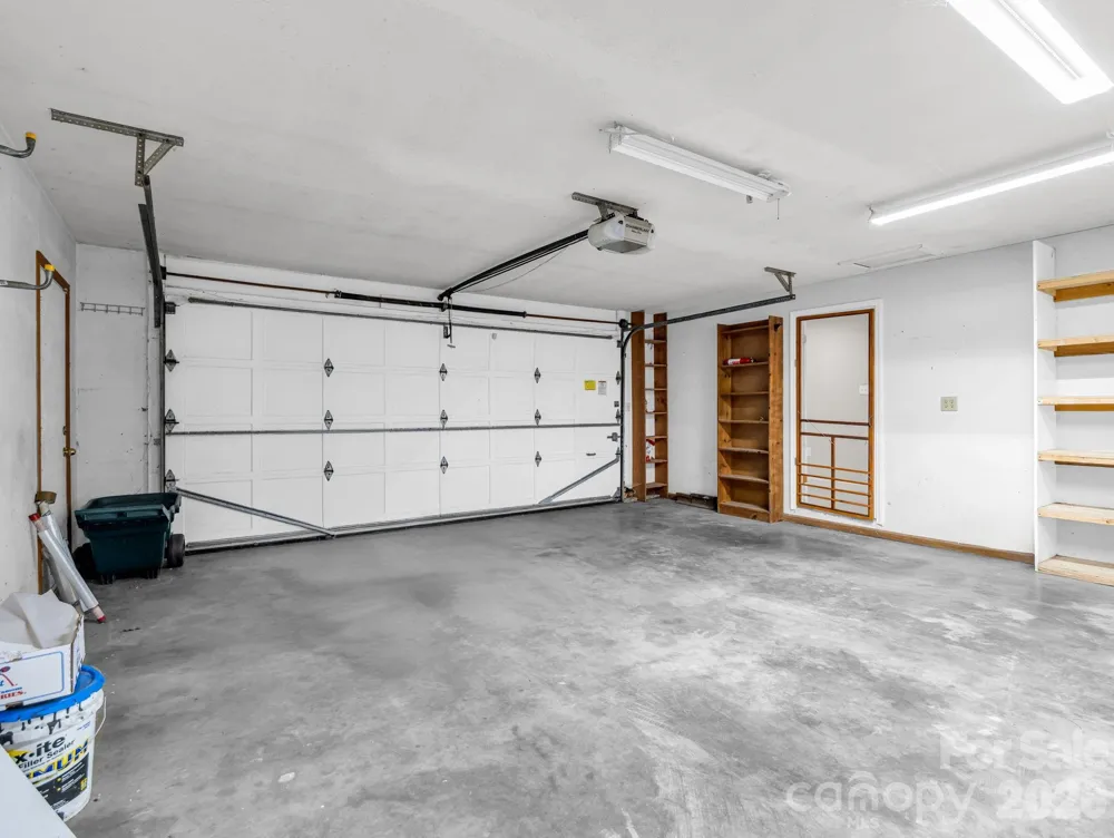 10 Chestnut Ridge Road Mills River, NC 28759